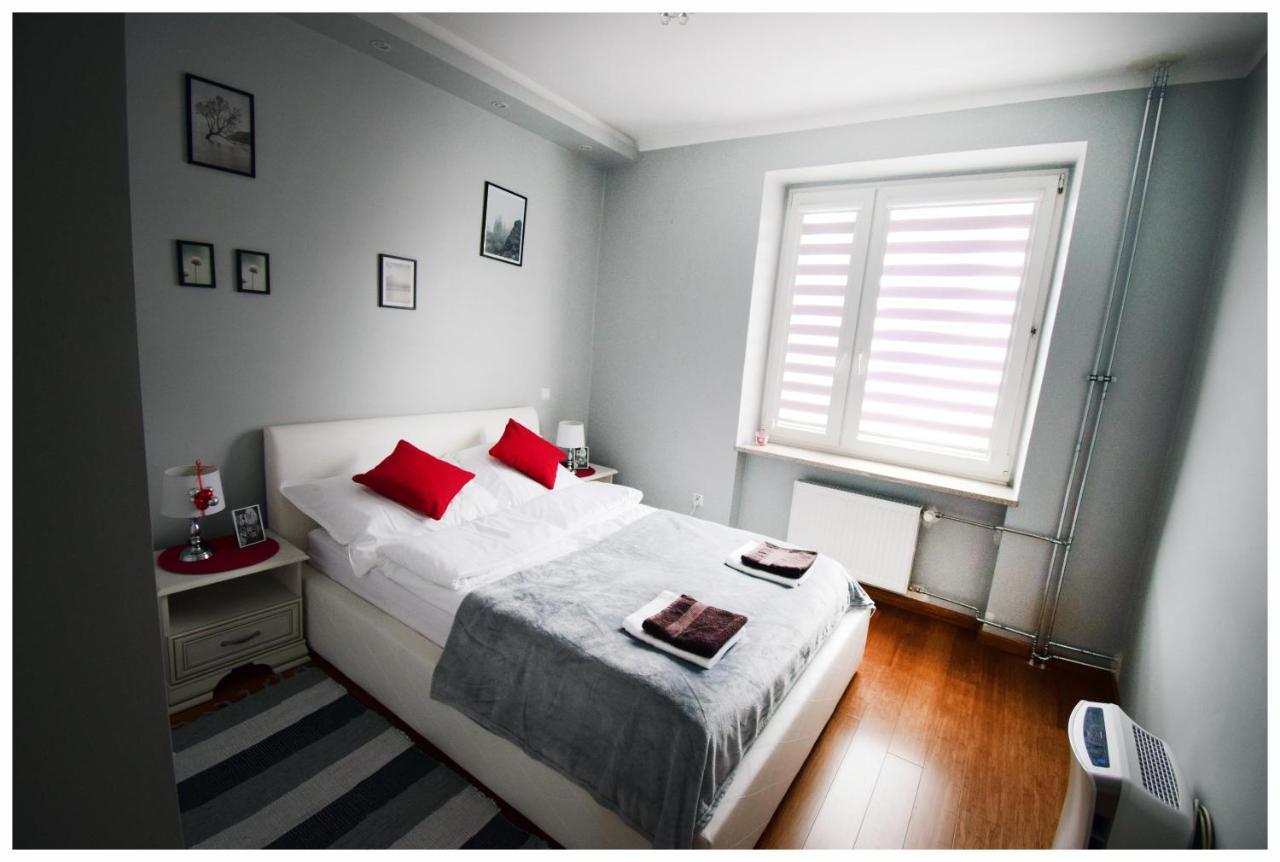 Color 24 Apartament IV Daire Stalowa Wola Dış mekan fotoğraf