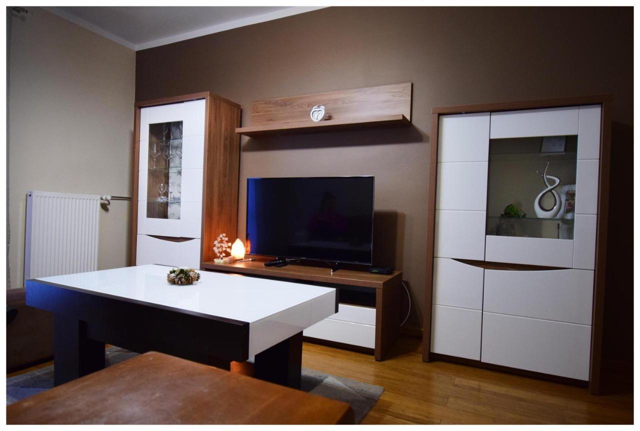 Color 24 Apartament IV Daire Stalowa Wola Dış mekan fotoğraf