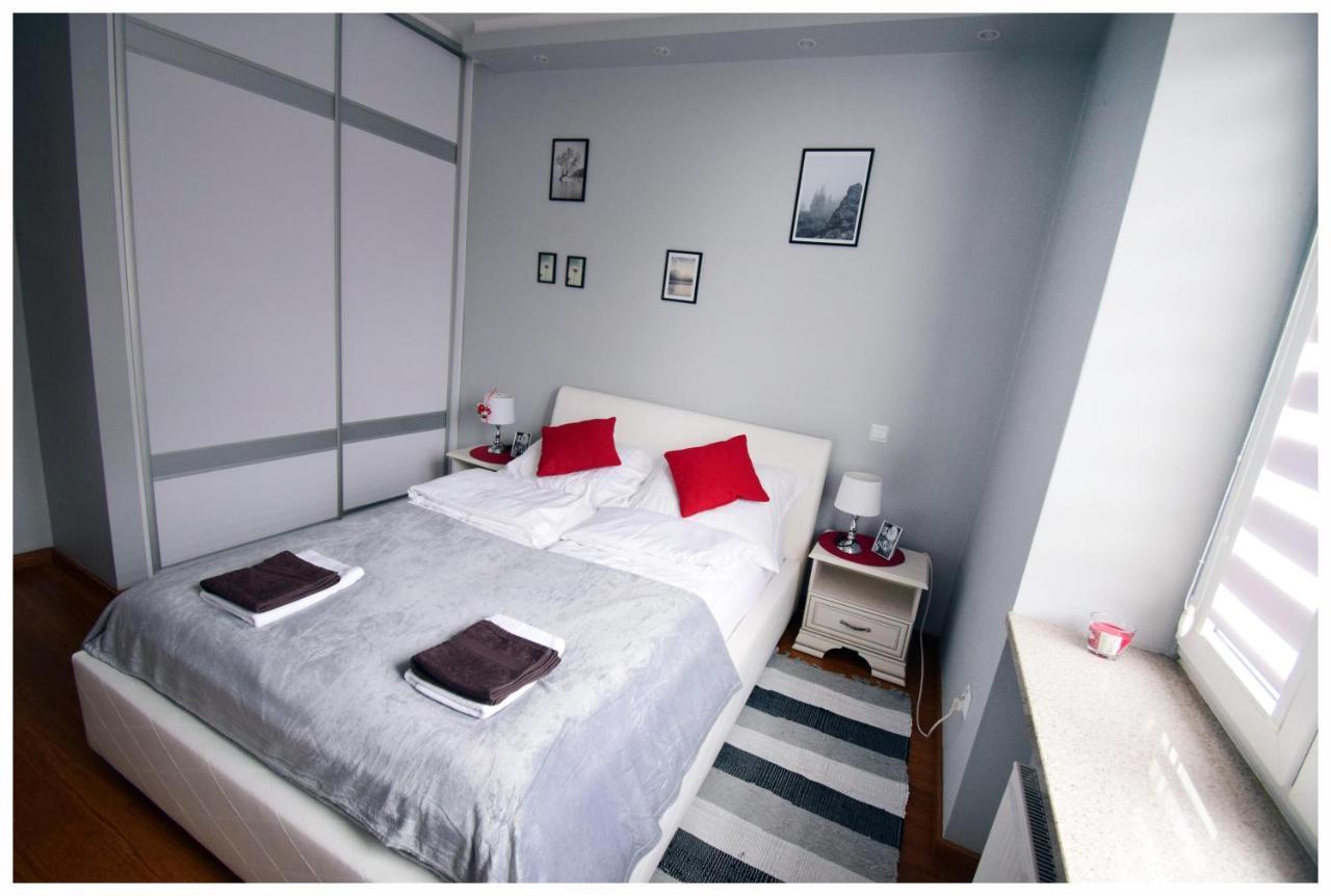 Color 24 Apartament IV Daire Stalowa Wola Dış mekan fotoğraf