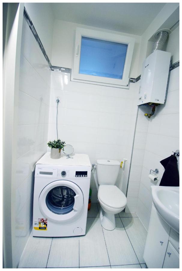Color 24 Apartament IV Daire Stalowa Wola Dış mekan fotoğraf
