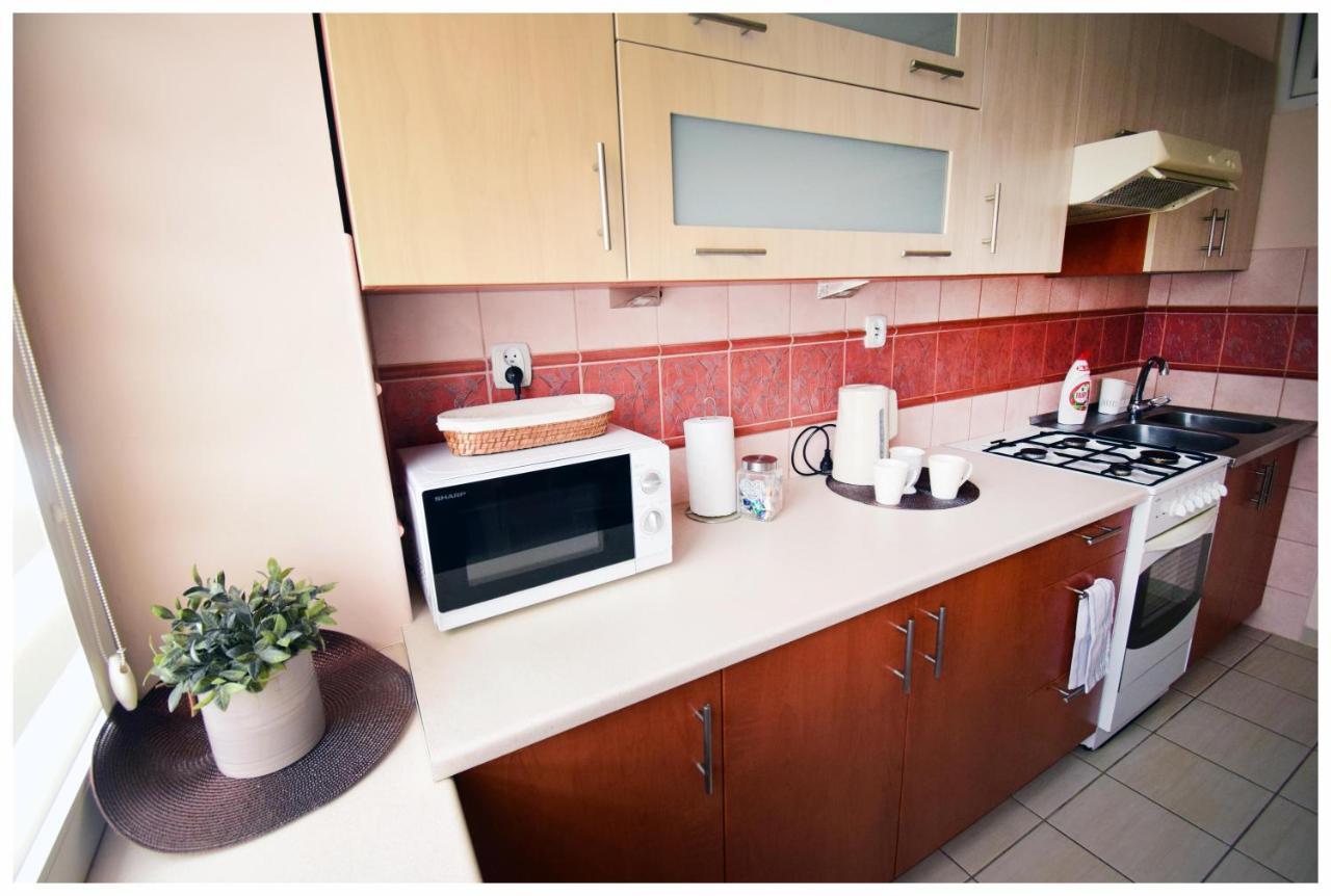 Color 24 Apartament IV Daire Stalowa Wola Dış mekan fotoğraf